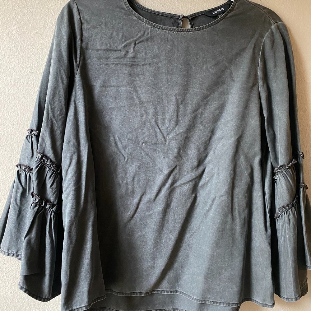 Express. Bell-Sleeve dress top, size small